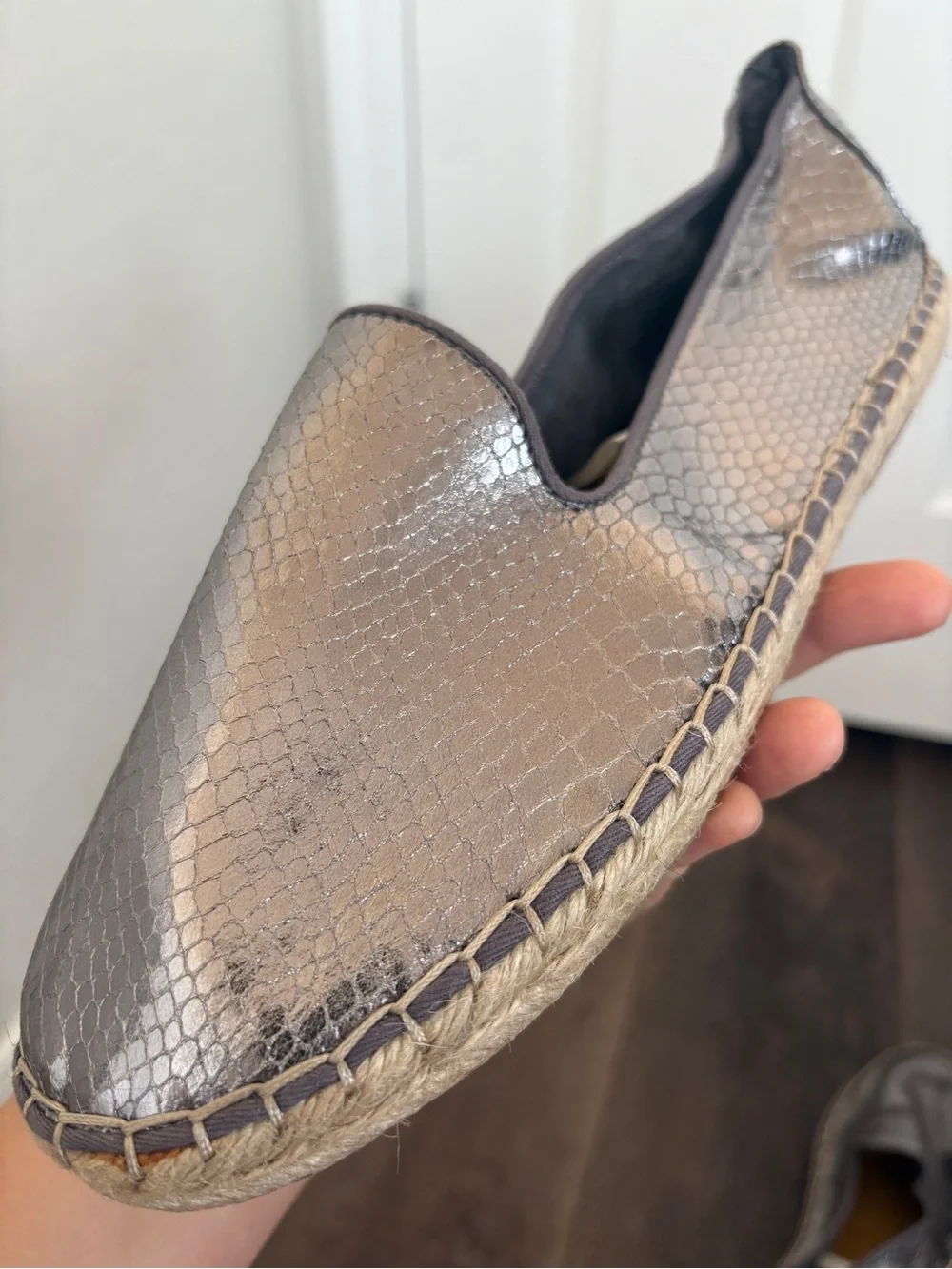Dolce Vita Metallic Snake Print Embossed Espadrille Shoes NWOT